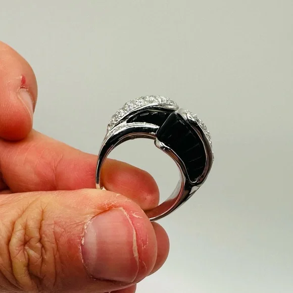 NWT Luxury Black Onyx Cubic Zirconia Bypass Ring - Picture 14 of 17